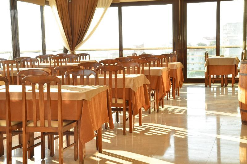 Esat Hotel 쿠사다시 외부 사진